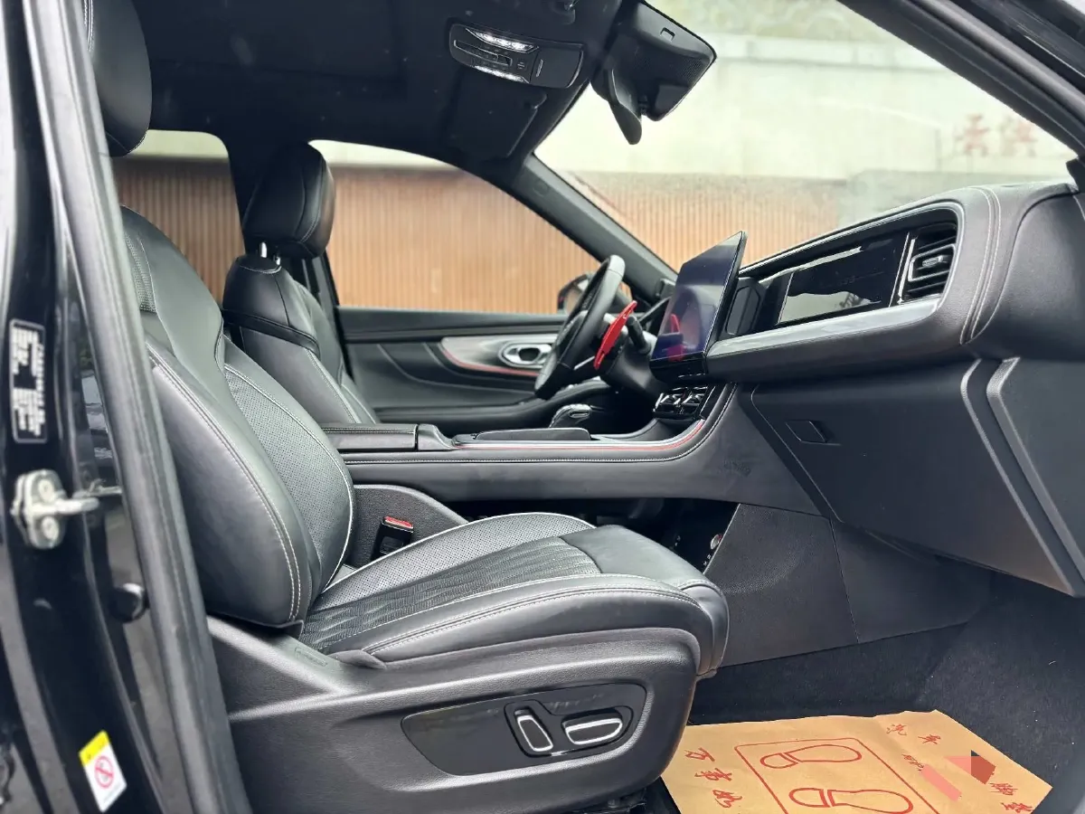 2022 GAC Trumpchi GS8 2.0T 252HP L4 8AT,autocango,china used car exporter,china ev exporter,chinese used car exporter,chinese used ev exporter