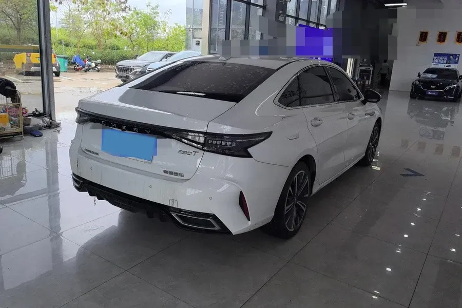 2022 Chery Arrizo 8 1.6T 197HP L4 7DCT,autocango,china used car exporter,china ev exporter,chinese used car exporter,chinese used ev exporter