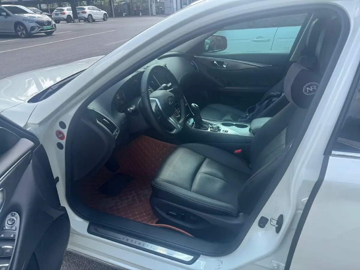 2022 Infiniti Q50L 2.0T 211HP L4 7AT,autocango,china used car exporter,china ev exporter,chinese used car exporter,chinese used ev exporter