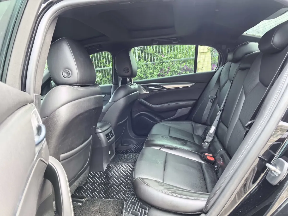 2021 Cadillac CT5 2.0T 237HP L4 10AT,autocango,china used car exporter,china ev exporter,chinese used car exporter,chinese used ev exporter