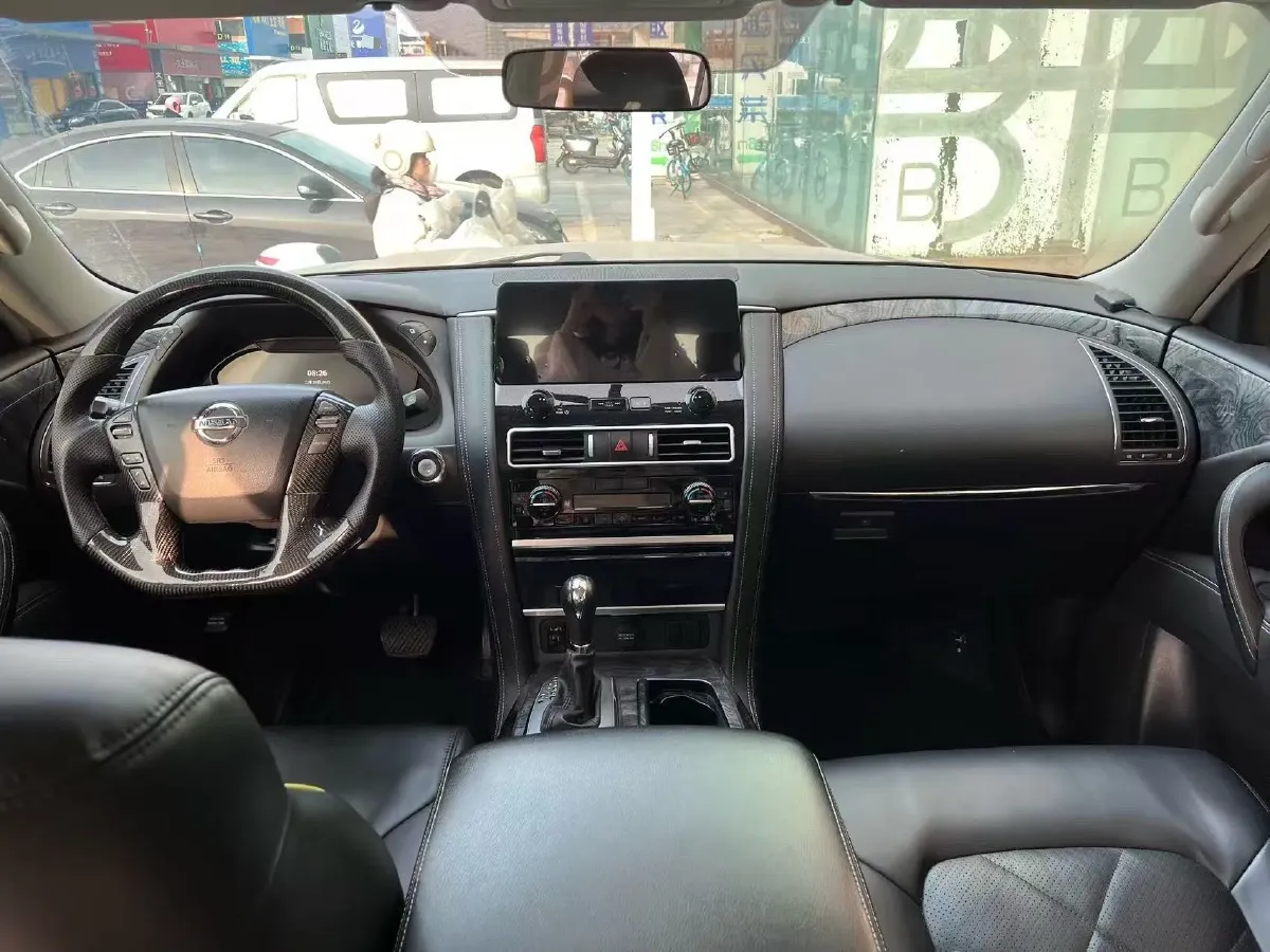 2018 Nissan Patrol 4.0L 279HP V6 7AT,autocango,china used car exporter,china ev exporter,chinese used car exporter,chinese used ev exporter