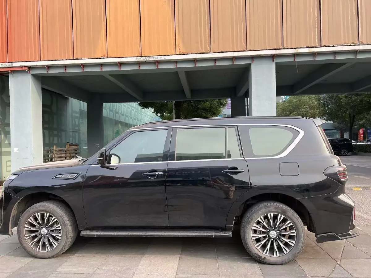 2018 Nissan Patrol 4.0L 279HP V6 7AT,autocango,china used car exporter,china ev exporter,chinese used car exporter,chinese used ev exporter