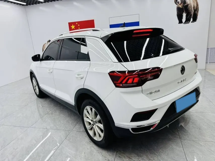 2022 Volkswagen T-Roc 1.4T 150HP L4 7DCT,autocango,china used car exporter,china ev exporter,chinese used car exporter,chinese used ev exporter
