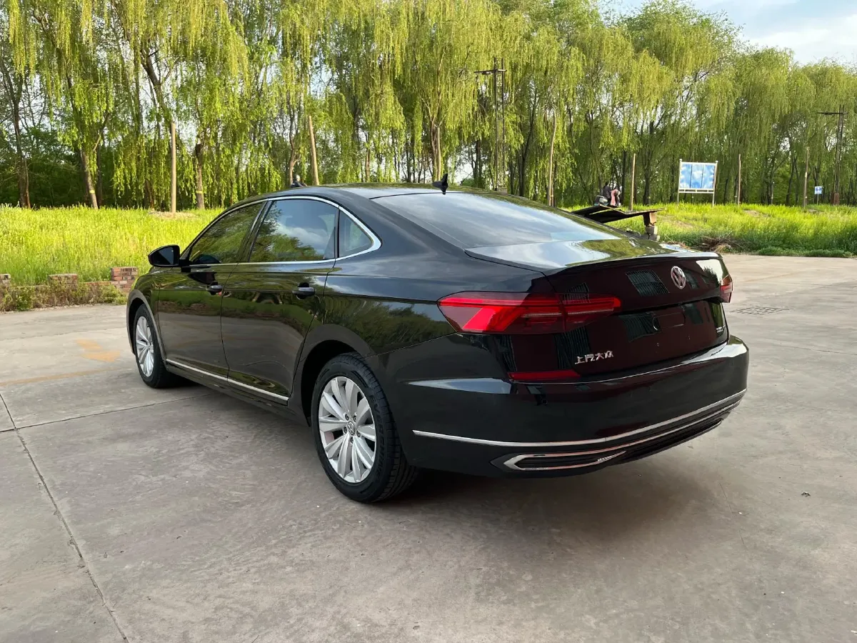 2020 Volkswagen Passat 2.0T 186HP L4 7DCT,autocango,china used car exporter,china ev exporter,chinese used car exporter,chinese used ev exporter