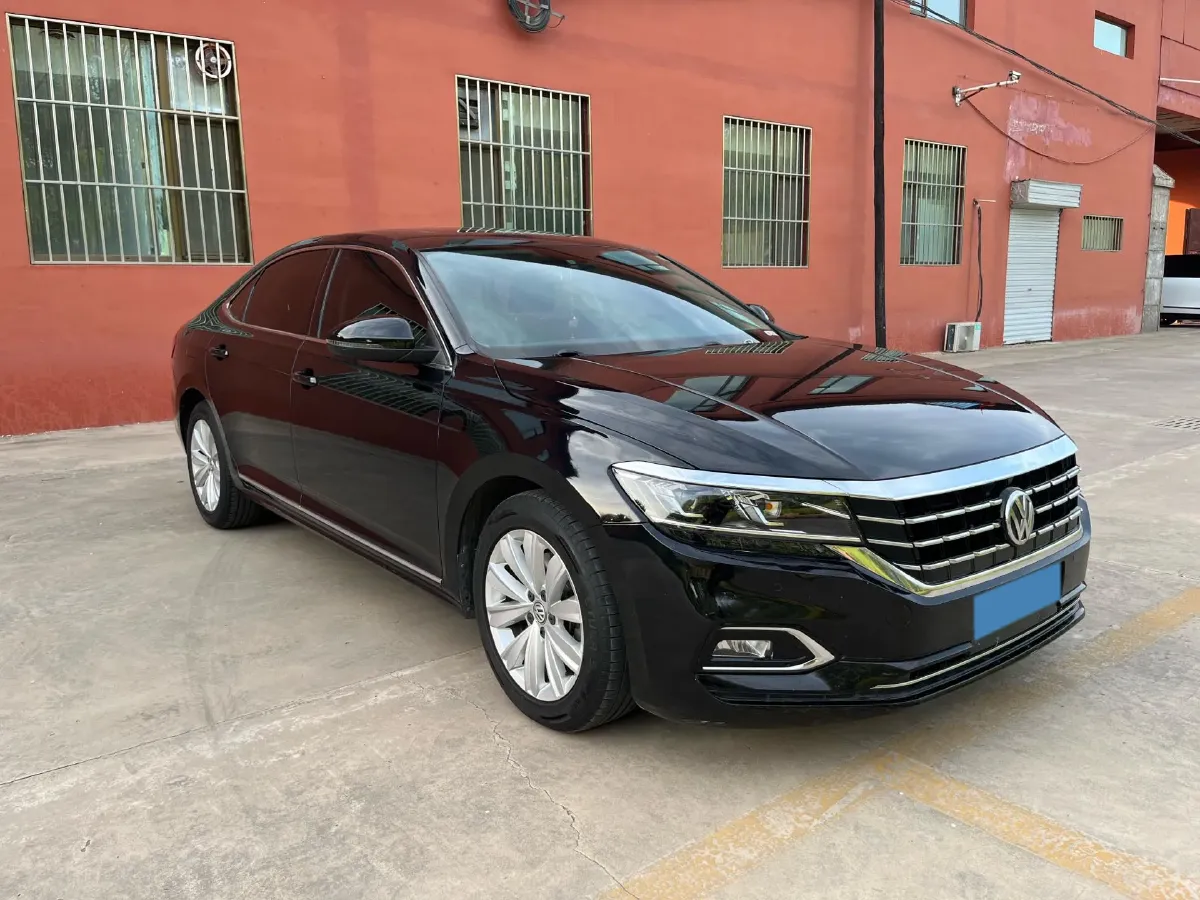 2020 Volkswagen Passat 2.0T 186HP L4 7DCT,autocango,china used car exporter,china ev exporter,chinese used car exporter,chinese used ev exporter