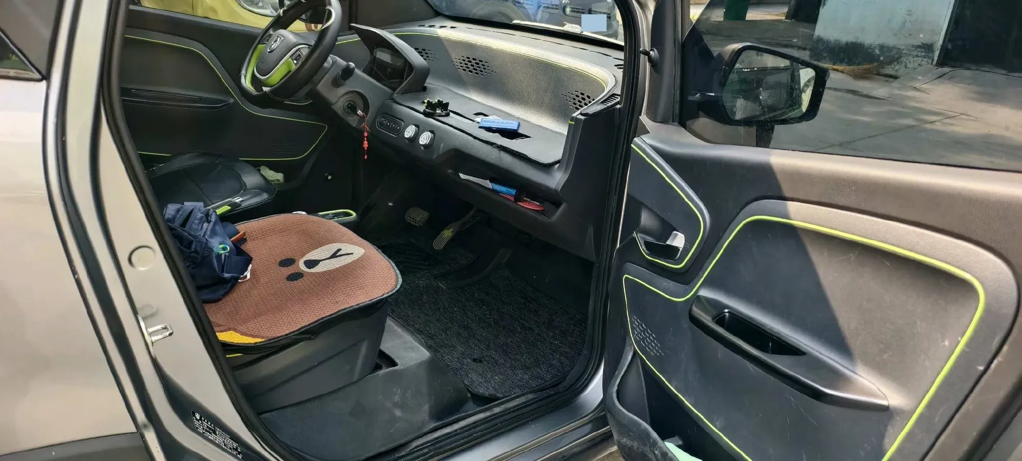 2018 BaoJun E100 BEV 19.2KWH,autocango,china used car exporter,china ev exporter,chinese used car exporter,chinese used ev exporter