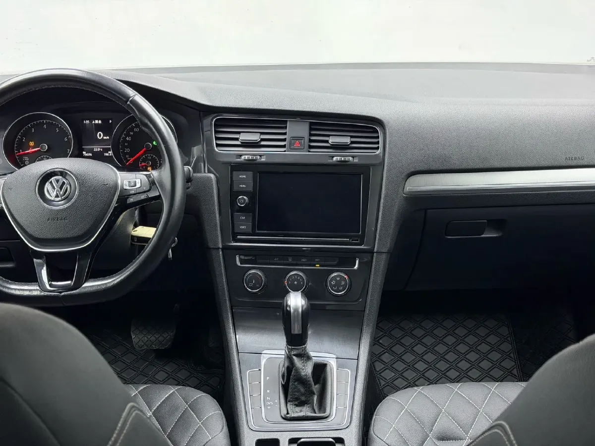2018 Volkswagen Golf 1.6L 110HP L4 6AT,autocango,china used car exporter,china ev exporter,chinese used car exporter,chinese used ev exporter
