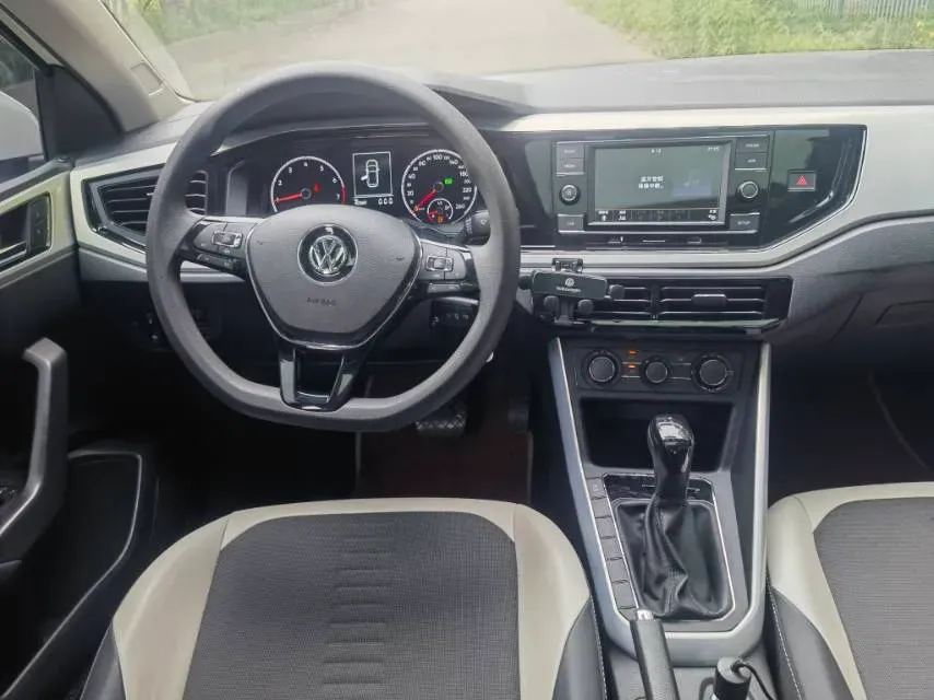 2019 Volkswagen Polo 1.5L 113HP L4 6AT,autocango,china used car exporter,china ev exporter,chinese used car exporter,chinese used ev exporter