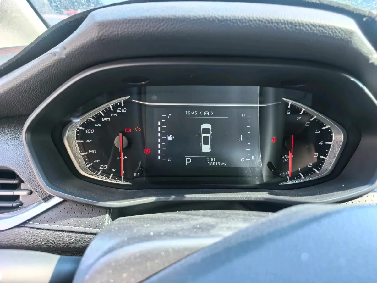 2021 MAXUS G50 1.5T 169HP L4 7DCT,autocango,china used car exporter,china ev exporter,chinese used car exporter,chinese used ev exporter