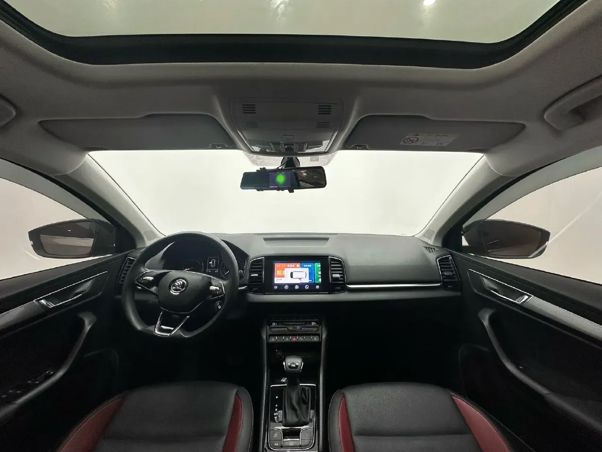 2022 Skoda Karoq 1.4T 150HP L4 7DCT,autocango,china used car exporter,china ev exporter,chinese used car exporter,chinese used ev exporter