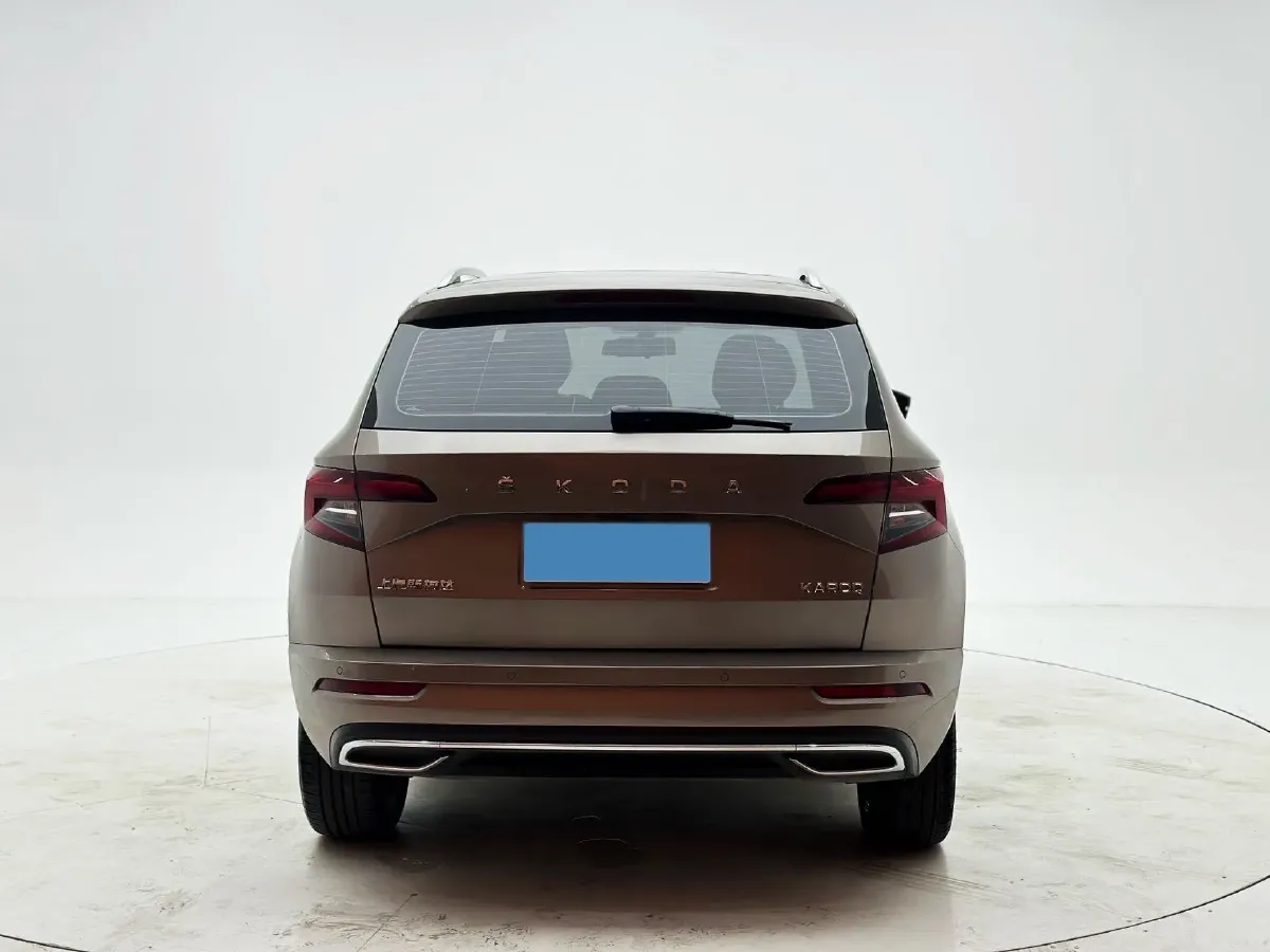 2022 Skoda Karoq 1.4T 150HP L4 7DCT,autocango,china used car exporter,china ev exporter,chinese used car exporter,chinese used ev exporter