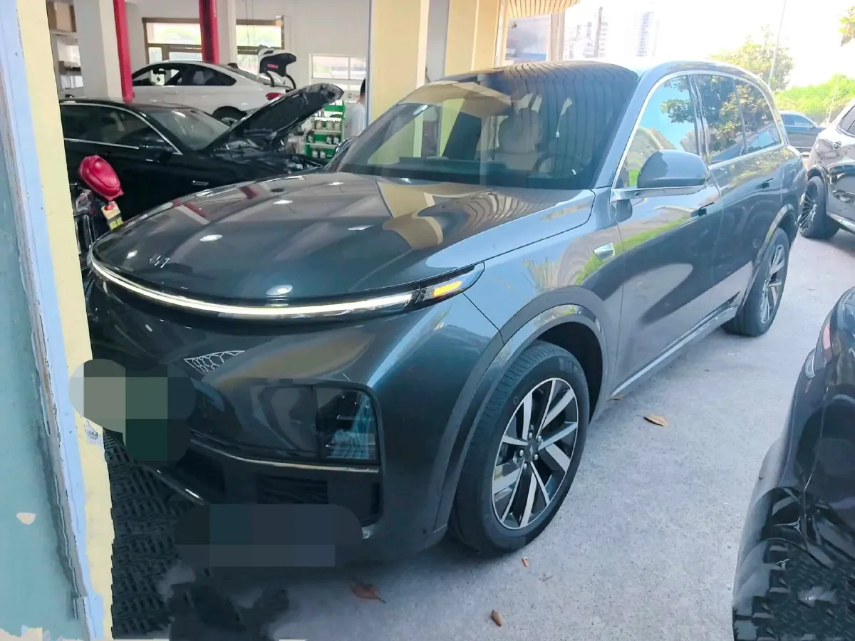 2023 Li L7 Range Extended 154HP REEV 40.9KWH,autocango,china used car exporter,china ev exporter,chinese used car exporter,chinese used ev exporter