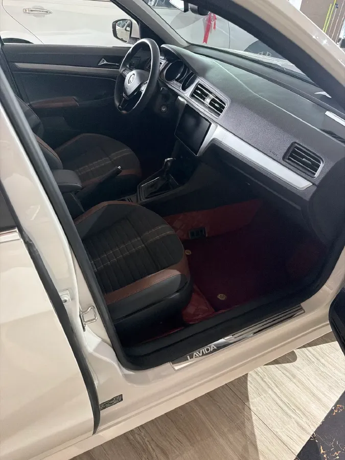 2019 Citroen C4L 1.2T 136HP L3 6AT,autocango,china used car exporter,china ev exporter,chinese used car exporter,chinese used ev exporter