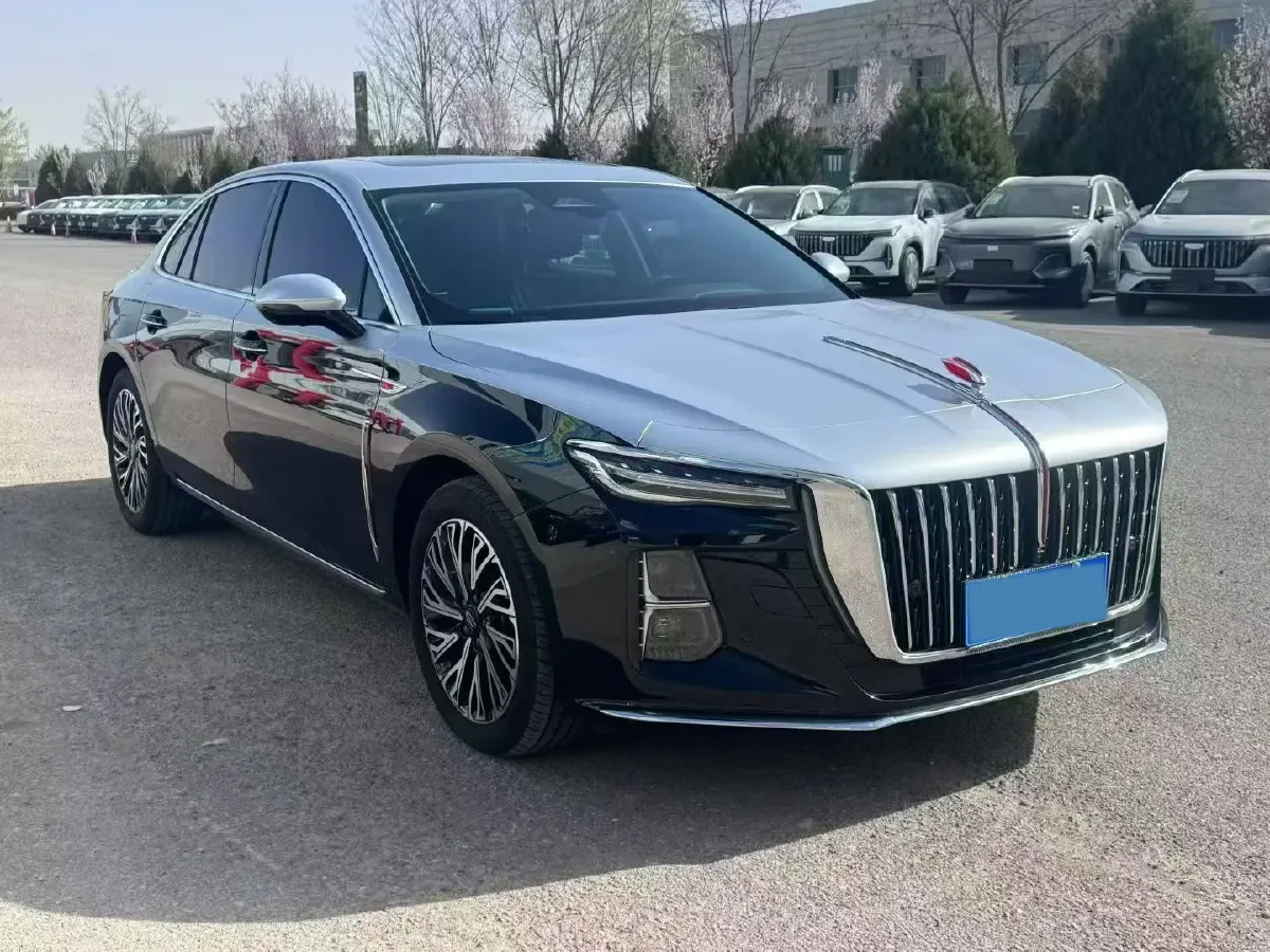 2023 HongQi H5 2.0T 224HP L4 8AT,autocango,china used car exporter,china ev exporter,chinese used car exporter,chinese used ev exporter