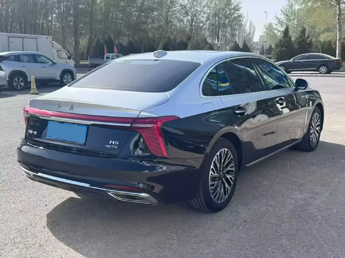2023 HongQi H5 2.0T 224HP L4 8AT,autocango,china used car exporter,china ev exporter,chinese used car exporter,chinese used ev exporter