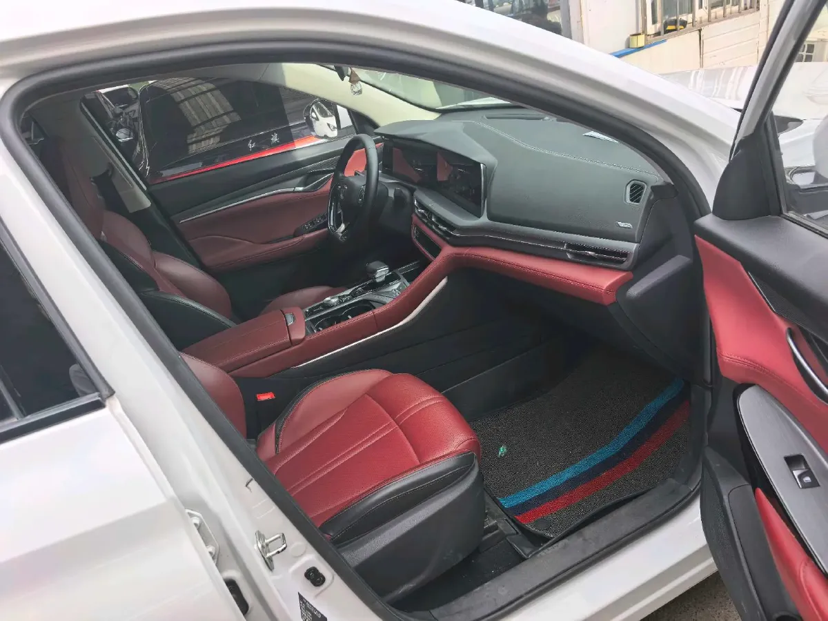 2022 ChangAn CS75 Plus 1.5T 178HP L4 6AT,autocango,china used car exporter,china ev exporter,chinese used car exporter,chinese used ev exporter