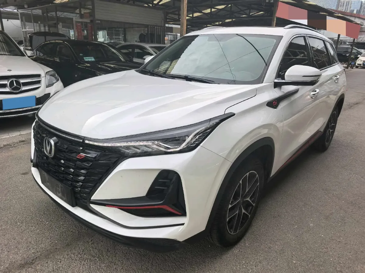 2022 ChangAn CS75 Plus 1.5T 178HP L4 6AT,autocango,china used car exporter,china ev exporter,chinese used car exporter,chinese used ev exporter
