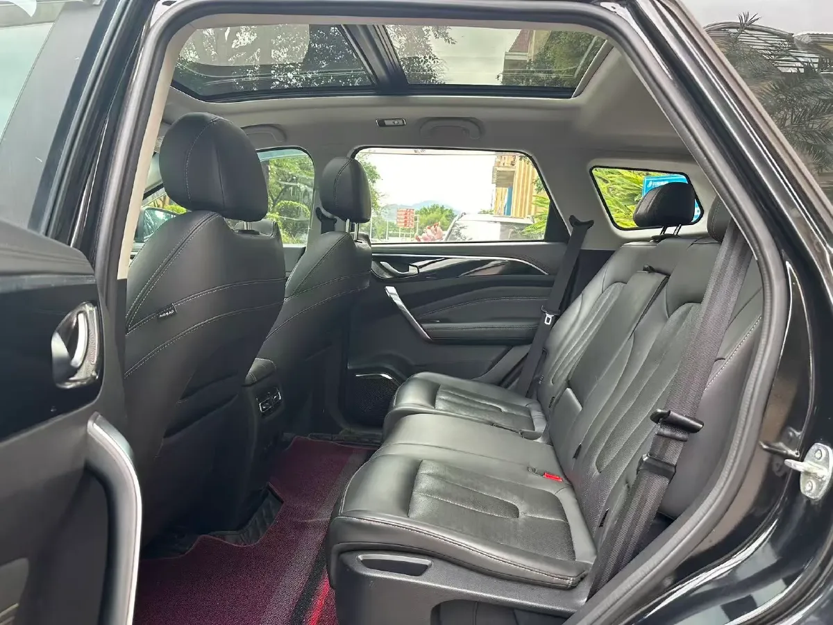 2020 Jetour X90 1.6T 197HP L4 7DCT,autocango,china used car exporter,china ev exporter,chinese used car exporter,chinese used ev exporter