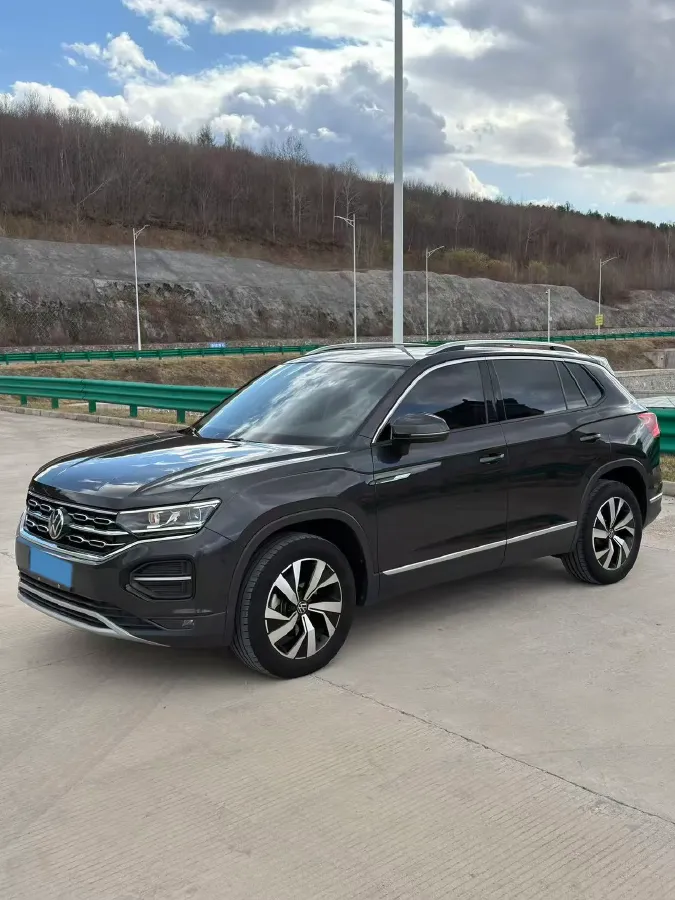 2022 Volkswagen Tayron 1.4T 150HP L4 7DCT,autocango,china used car exporter,china ev exporter,chinese used car exporter,chinese used ev exporter