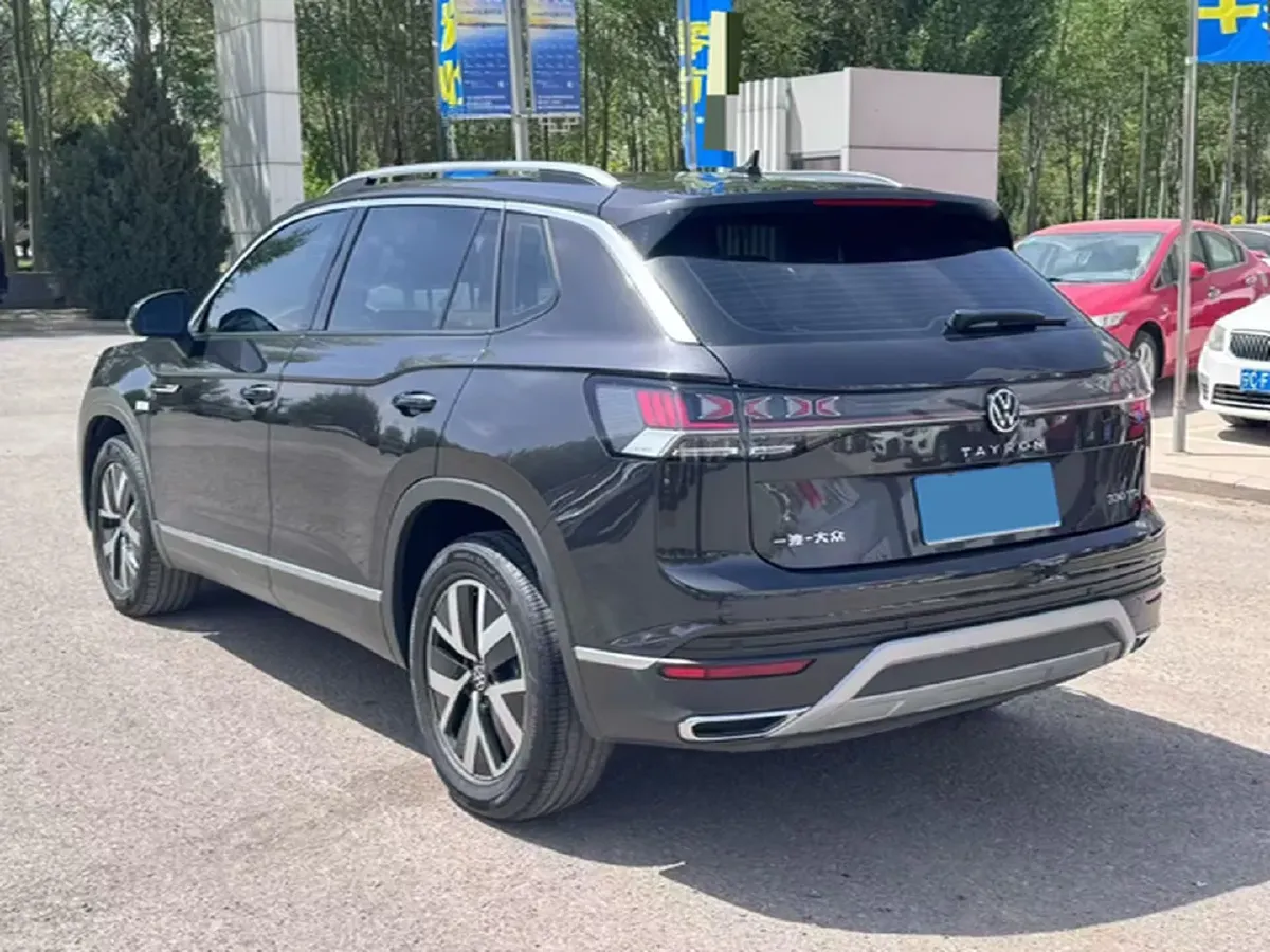 2023 Volkswagen Tayron 2.0T 186HP L4 7DCT,autocango,china used car exporter,china ev exporter,chinese used car exporter,chinese used ev exporter