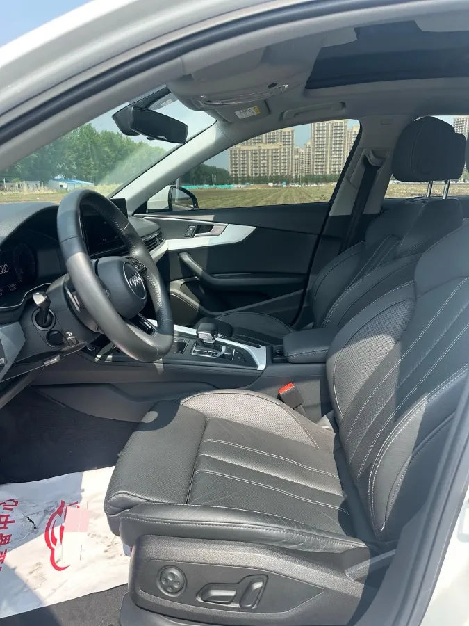 2020 Audi A4L 2.0T 190HP L4 7DCT,autocango,china used car exporter,china ev exporter,chinese used car exporter,chinese used ev exporter