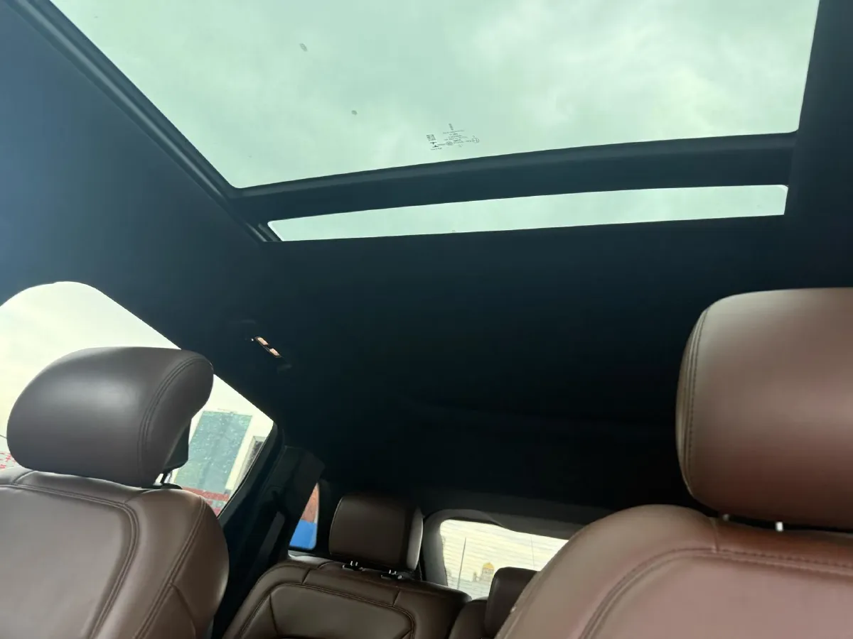 2021 Lincoln Nautilus 2.7T 322HP V6 8AT,autocango,china used car exporter,china ev exporter,chinese used car exporter,chinese used ev exporter
