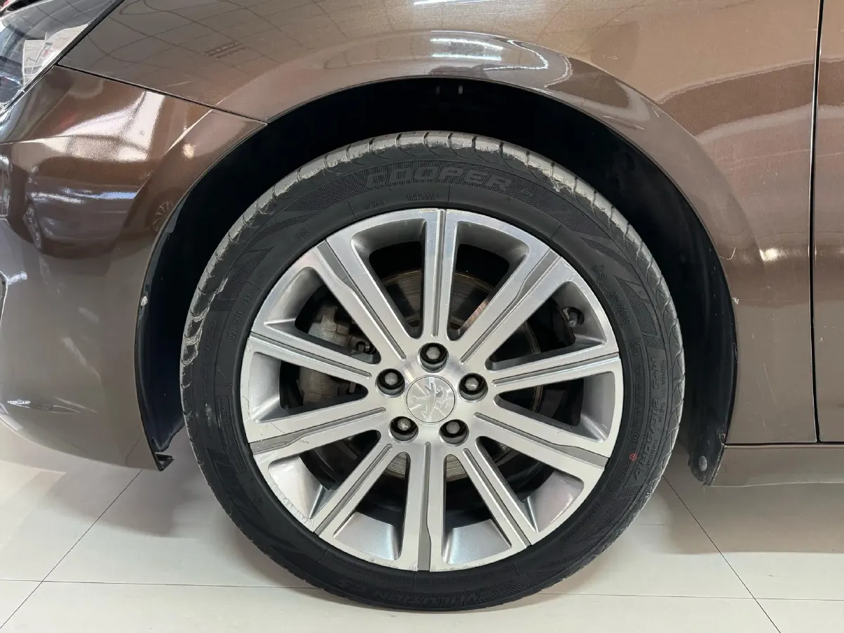 2018 Peugeot 408 1.6T 167HP L4 6AT,autocango,china used car exporter,china ev exporter,chinese used car exporter,chinese used ev exporter