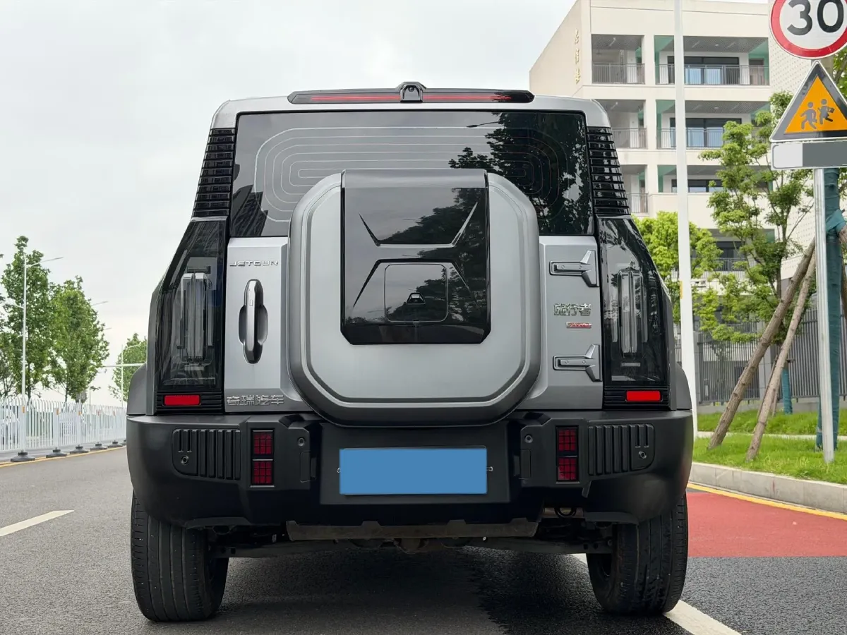 2023 Jetour Traveller 2.0T 254HP L4 7DCT,autocango,china used car exporter,china ev exporter,chinese used car exporter,chinese used ev exporter
