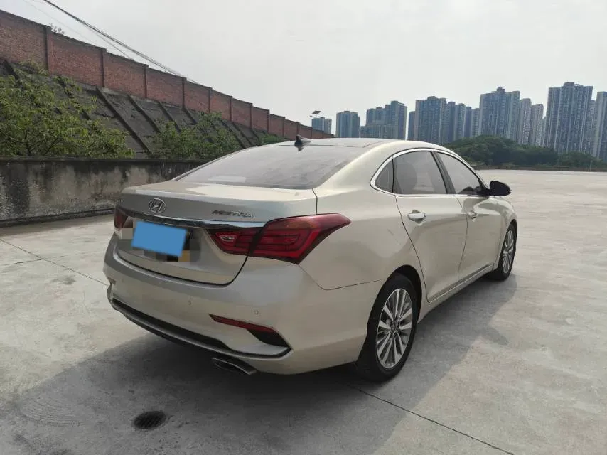 2017 Hyundai Mistra 1.8L 143HP L4 6AT,autocango,china used car exporter,china ev exporter,chinese used car exporter,chinese used ev exporter