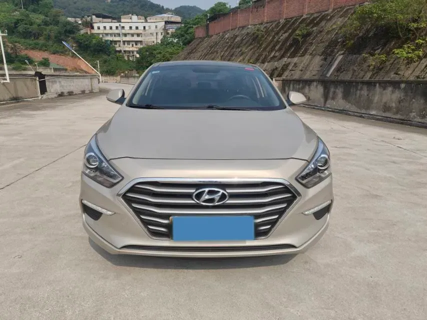 2017 Hyundai Mistra 1.8L 143HP L4 6AT,autocango,china used car exporter,china ev exporter,chinese used car exporter,chinese used ev exporter