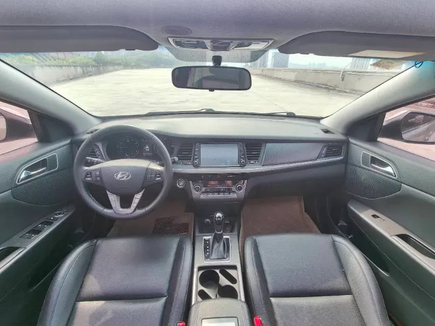 2017 Hyundai Mistra 1.8L 143HP L4 6AT,autocango,china used car exporter,china ev exporter,chinese used car exporter,chinese used ev exporter