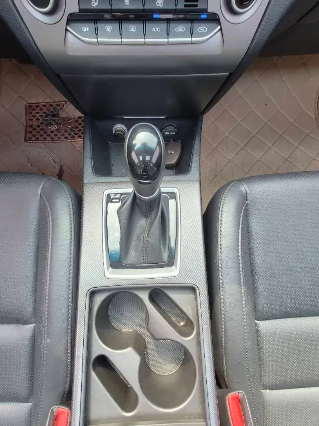 2017 Hyundai Mistra 1.8L 143HP L4 6AT,autocango,china used car exporter,china ev exporter,chinese used car exporter,chinese used ev exporter