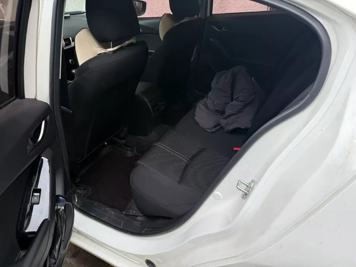 2019 Mazda 3 Axela 1.5L 117HP L4 6AT,autocango,china used car exporter,china ev exporter,chinese used car exporter,chinese used ev exporter