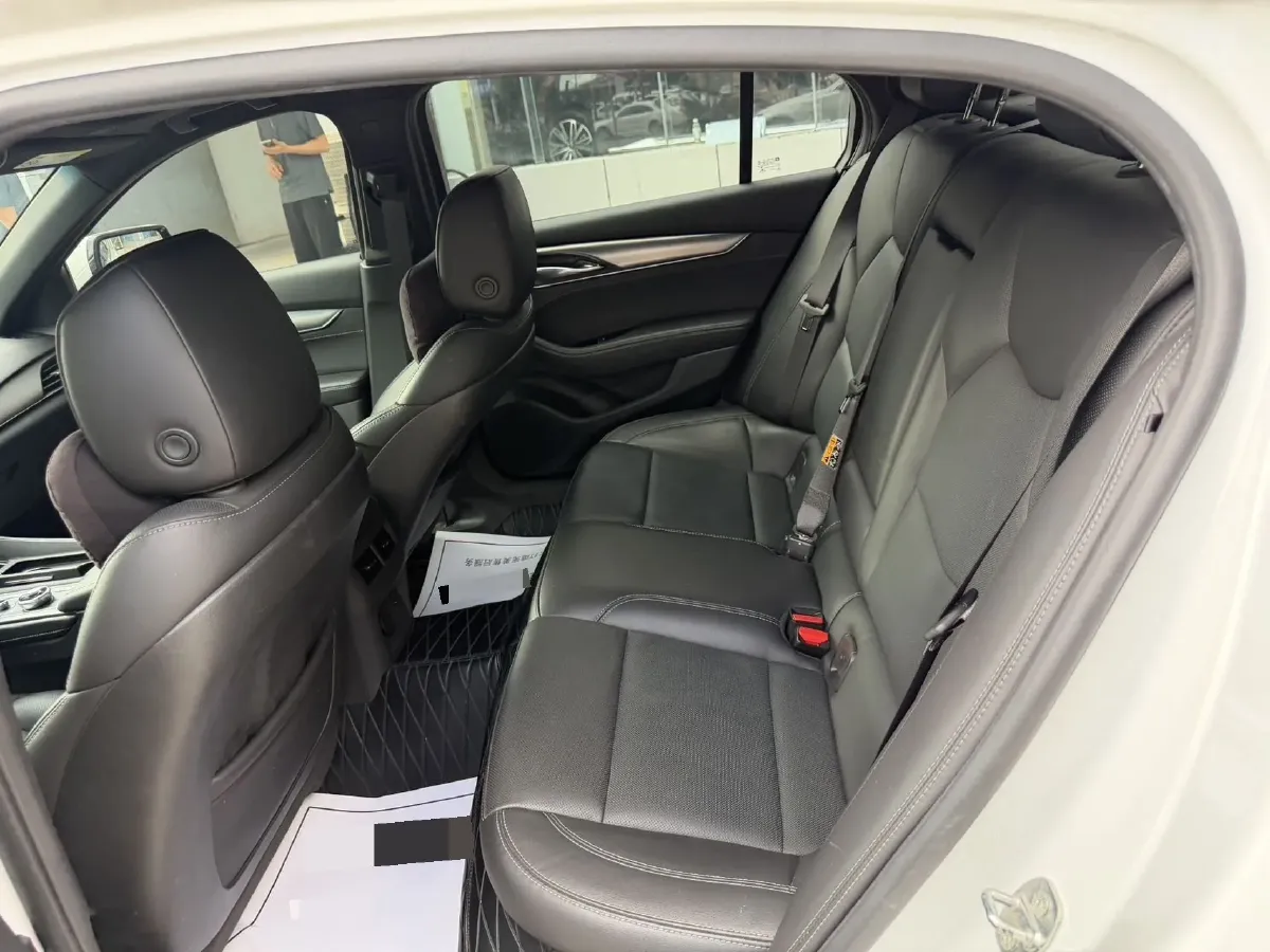 2022 Cadillac CT5 2.0T 237HP L4 10AT,autocango,china used car exporter,china ev exporter,chinese used car exporter,chinese used ev exporter