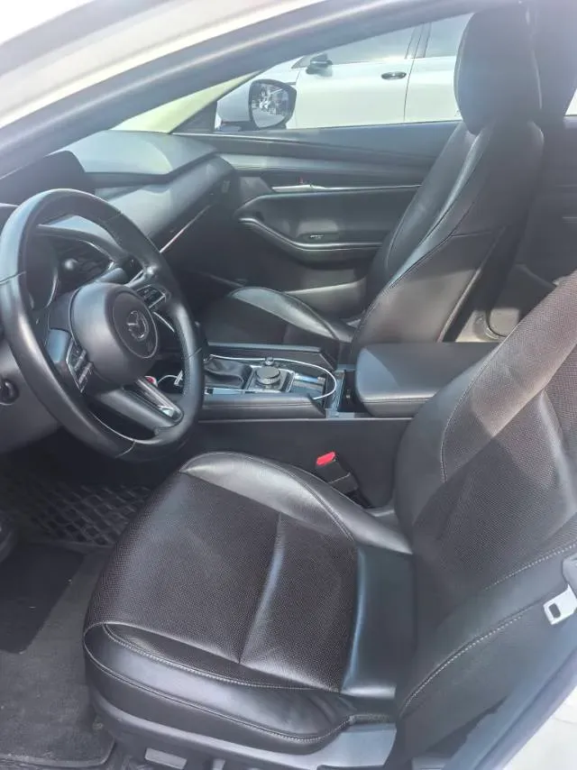 2021 Mazda 3 Axela 2.0L 158HP L4 6AT,autocango,china used car exporter,china ev exporter,chinese used car exporter,chinese used ev exporter