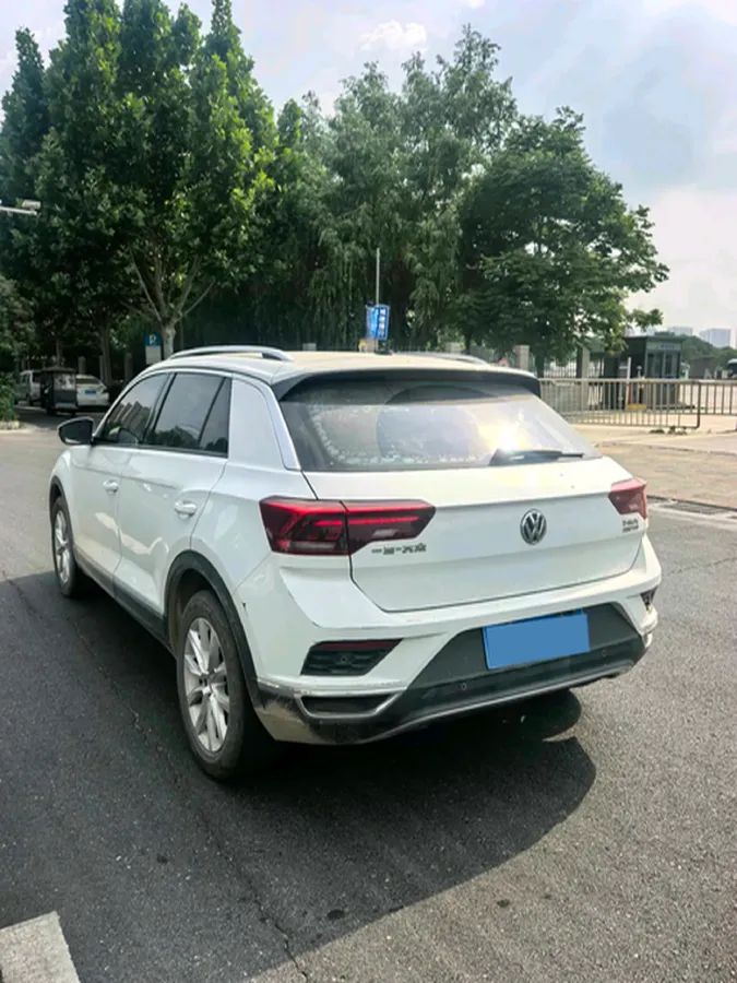 2018 Borgward BX7 2.0T 224HP L4 6AT,autocango,china used car exporter,china ev exporter,chinese used car exporter,chinese used ev exporter