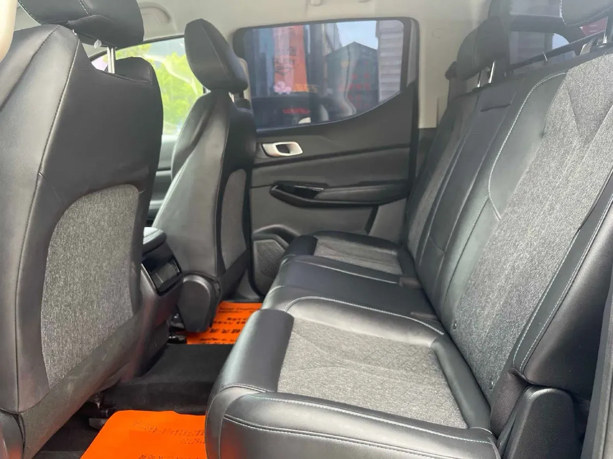2024 ChangAn Kaicene RuiXing EM60 BEV 41.86KWH,autocango,china used car exporter,china ev exporter,chinese used car exporter,chinese used ev exporter