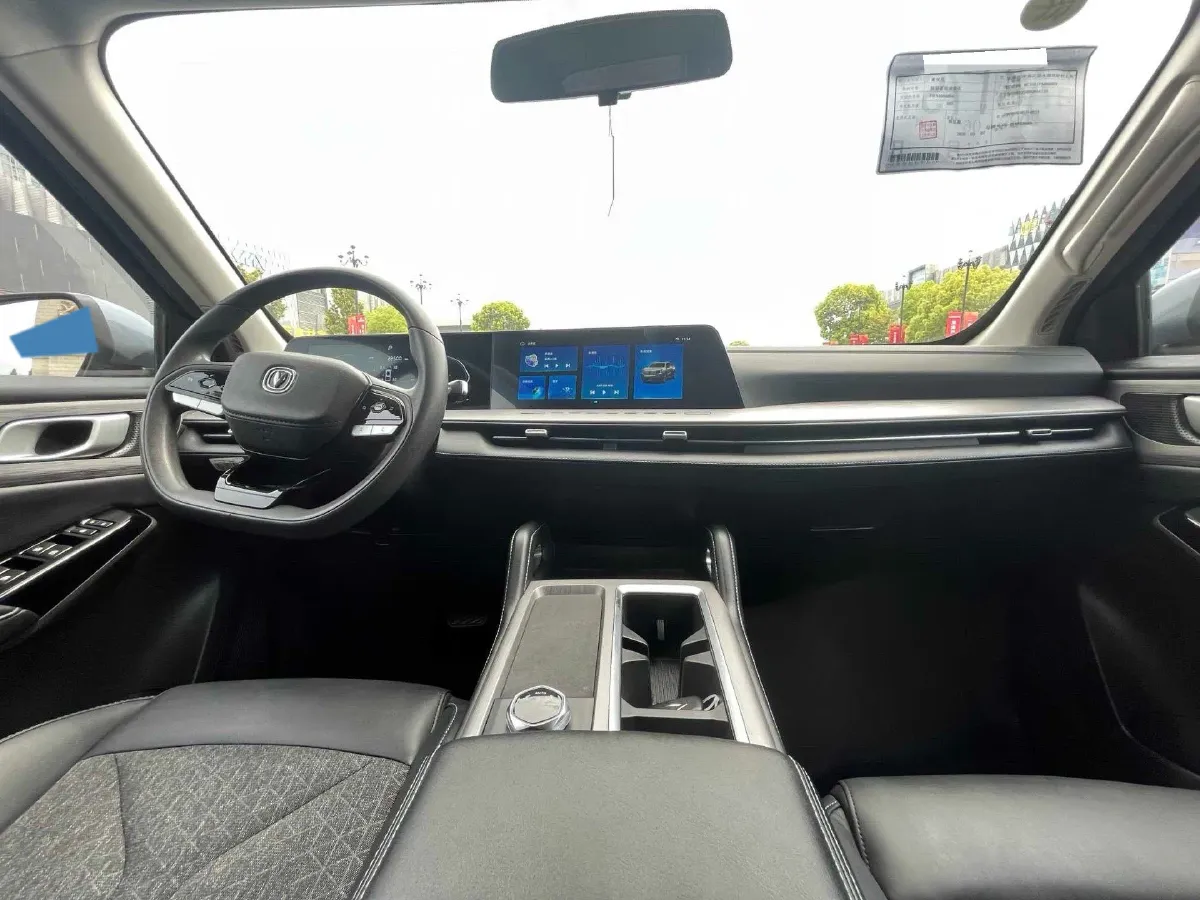2024 ChangAn Kaicene RuiXing EM60 BEV 41.86KWH,autocango,china used car exporter,china ev exporter,chinese used car exporter,chinese used ev exporter