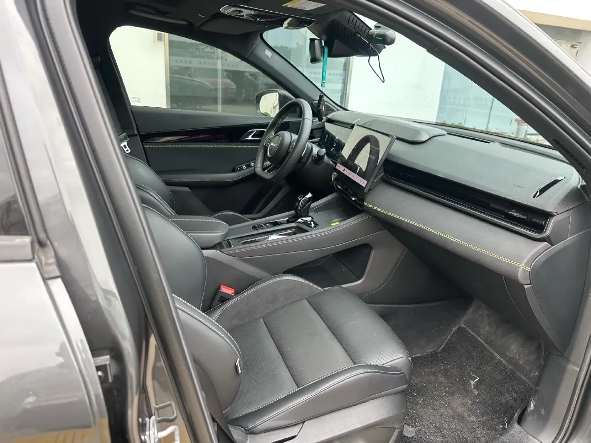 2023 MAXUS G50 1.5T 181HP L4 7DCT,autocango,china used car exporter,china ev exporter,chinese used car exporter,chinese used ev exporter