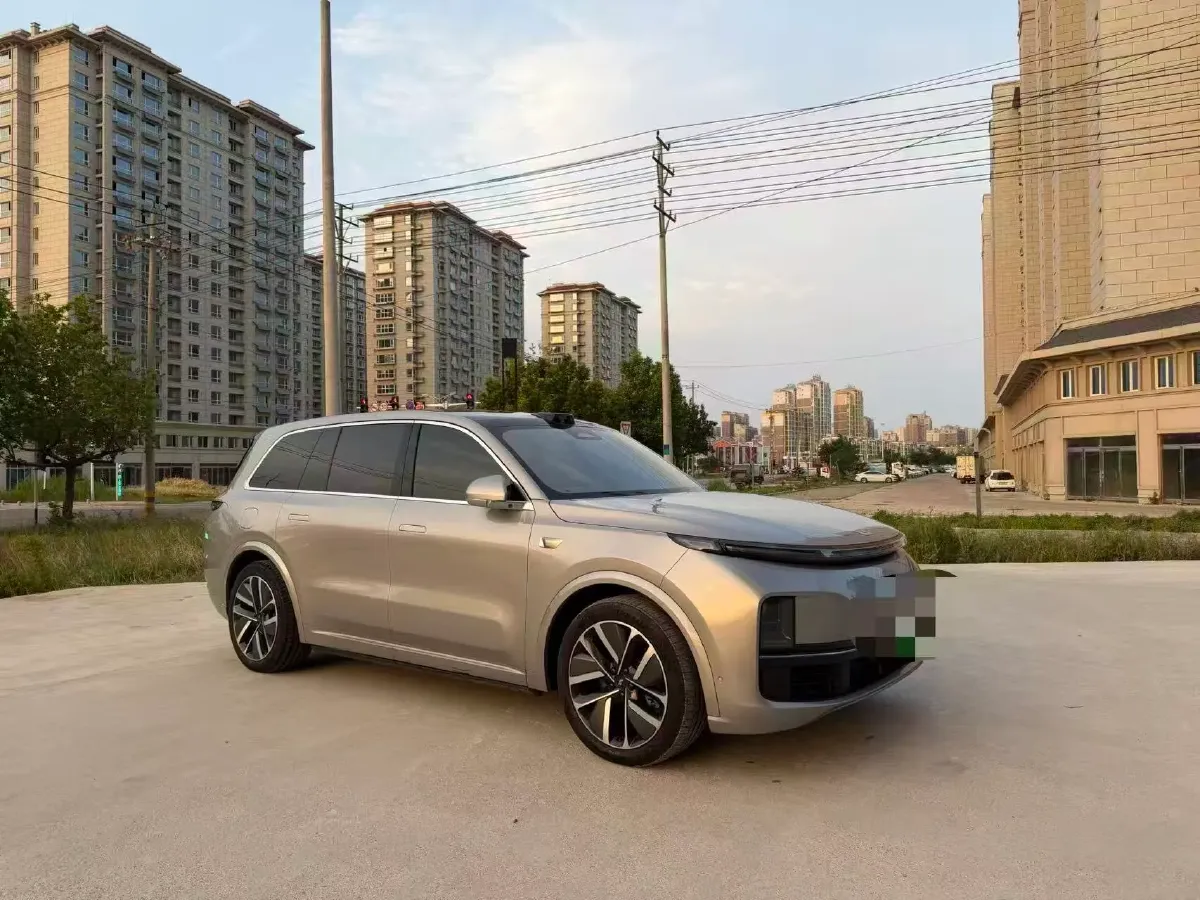 2022 Li L9 Range Extended 154HP REEV 42.6KWH,autocango,china used car exporter,china ev exporter,chinese used car exporter,chinese used ev exporter