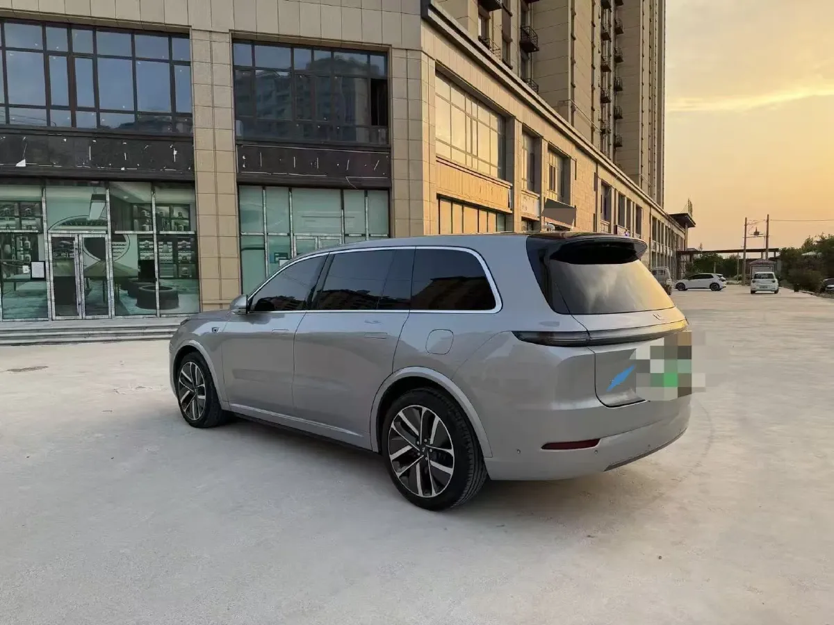 2022 Li L9 Range Extended 154HP REEV 42.6KWH,autocango,china used car exporter,china ev exporter,chinese used car exporter,chinese used ev exporter