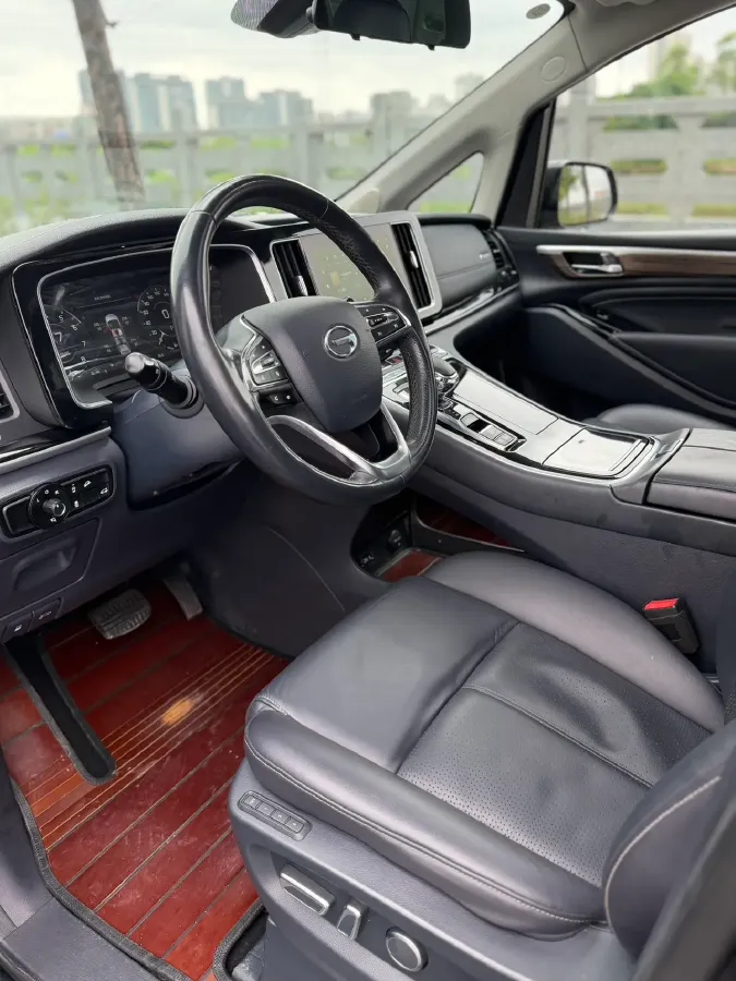 2021 GAC Trumpchi M8 2.0T 252HP L4 8AT,autocango,china used car exporter,china ev exporter,chinese used car exporter,chinese used ev exporter