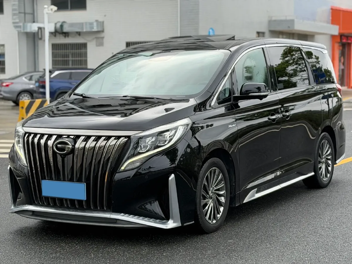 2021 GAC Trumpchi M8 2.0T 252HP L4 8AT,autocango,china used car exporter,china ev exporter,chinese used car exporter,chinese used ev exporter