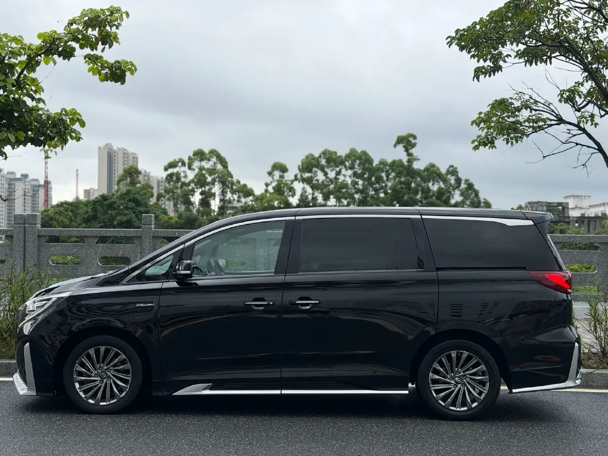 2021 GAC Trumpchi M8 2.0T 252HP L4 8AT,autocango,china used car exporter,china ev exporter,chinese used car exporter,chinese used ev exporter
