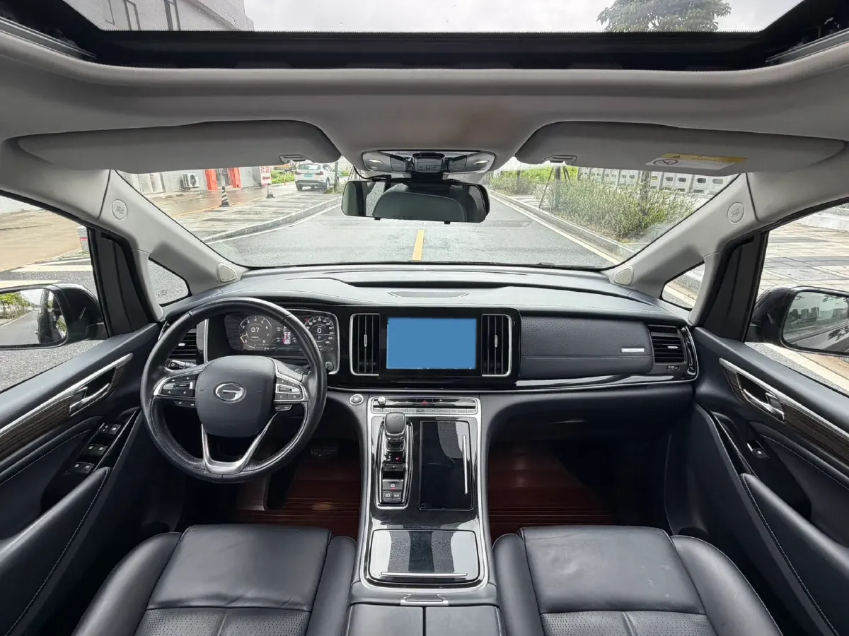 2021 GAC Trumpchi M8 2.0T 252HP L4 8AT,autocango,china used car exporter,china ev exporter,chinese used car exporter,chinese used ev exporter