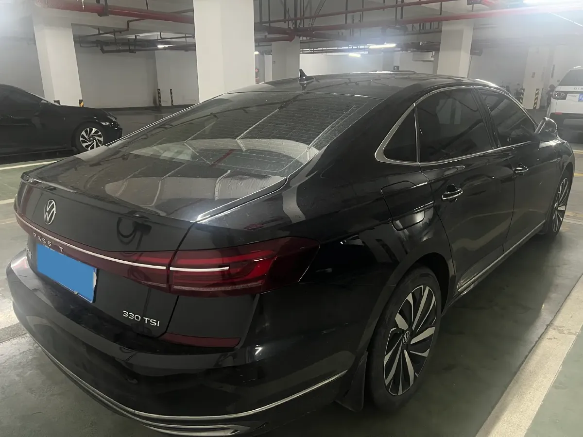 2024 Volkswagen Passat 2.0T 186HP L4 7DCT,autocango,china used car exporter,china ev exporter,chinese used car exporter,chinese used ev exporter