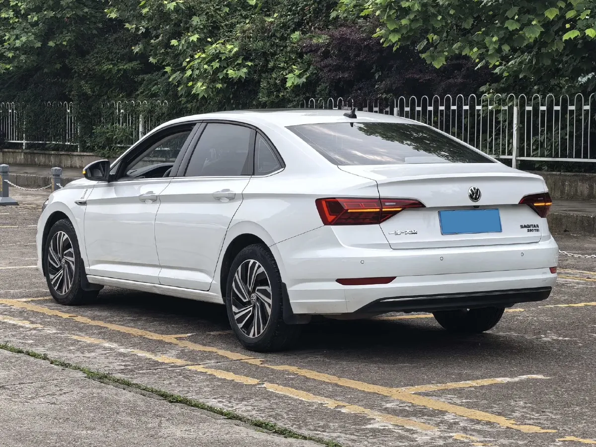 2021 Volkswagen Sagitar 1.4T 150HP L4 7DCT,autocango,china used car exporter,china ev exporter,chinese used car exporter,chinese used ev exporter
