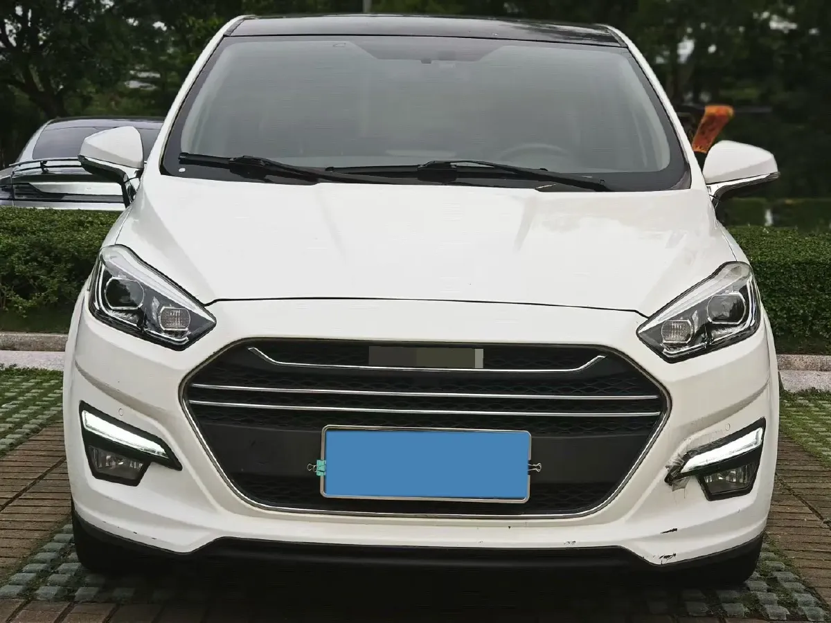2017 LiFan XuanLang 1.5T 141HP L4 8AT,autocango,china used car exporter,china ev exporter,chinese used car exporter,chinese used ev exporter
