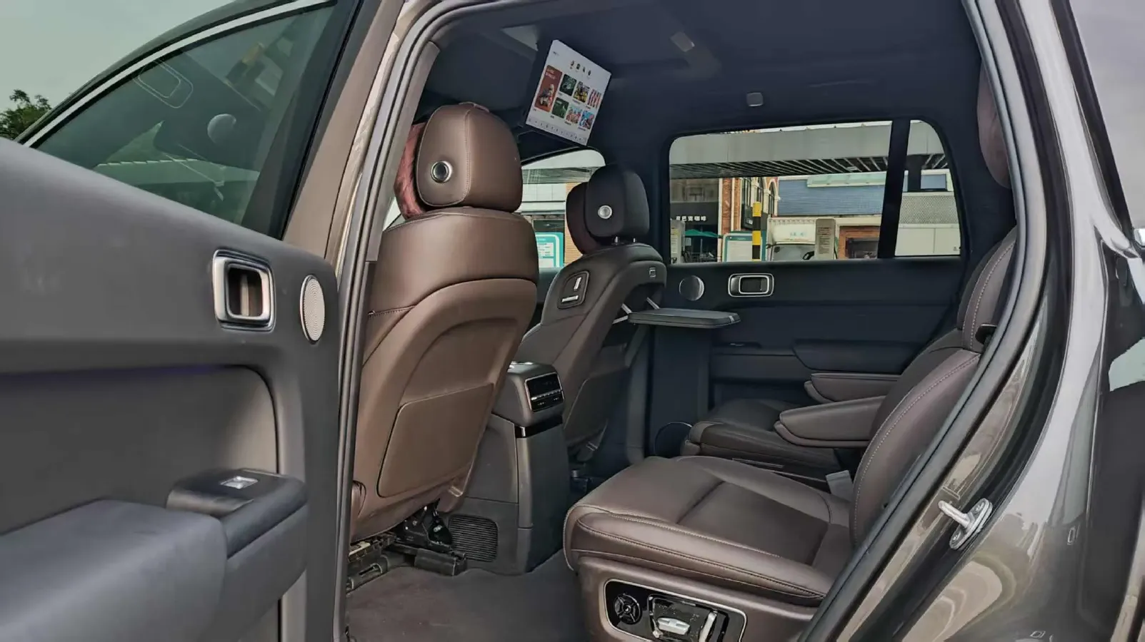 2022 Li L9 Range Extended 154HP REEV 42.6KWH,autocango,china used car exporter,china ev exporter,chinese used car exporter,chinese used ev exporter