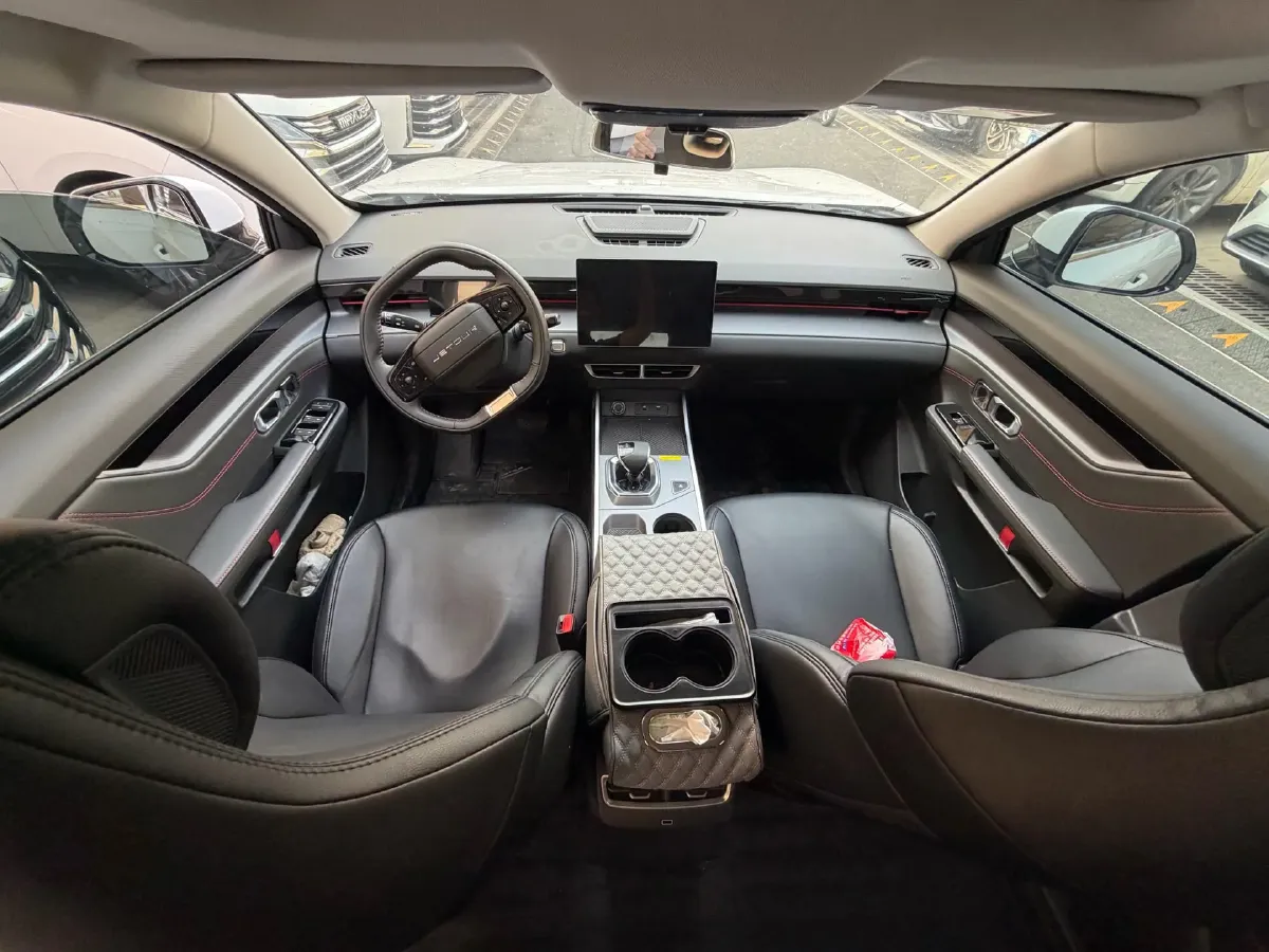 2024 Jetour DASHING 1.5T 156HP L4 6DCT,autocango,china used car exporter,china ev exporter,chinese used car exporter,chinese used ev exporter